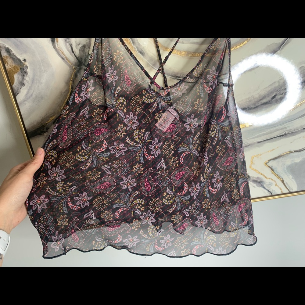 Victoria’s Secret Floral Pajamas Set - Picture 3 of 4